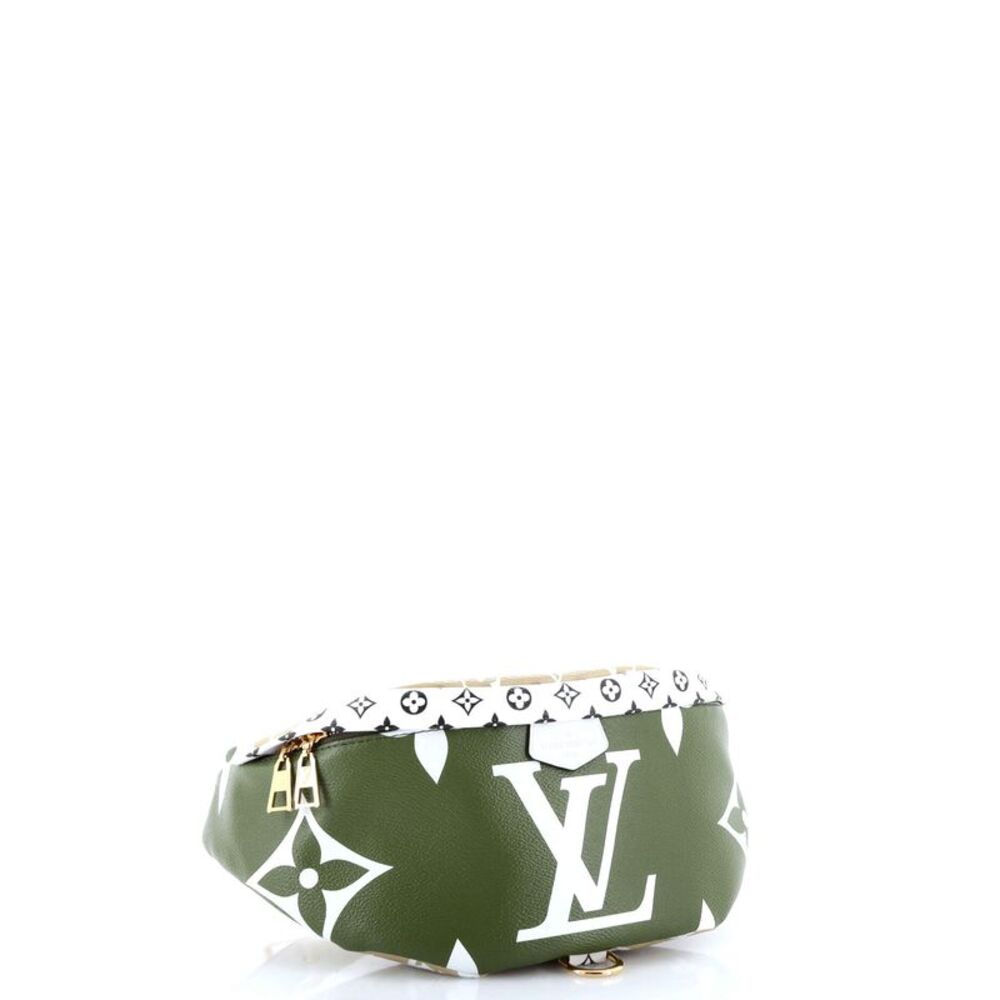 Louis Vuitton Bum Bag Limited Edition Colored Monogram Giant Green, Multicolor - Picture 2 of 7